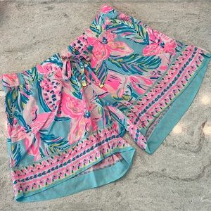 Women’s Lily Pulitzer Shorts Hot Pink and Light Blue Size XS